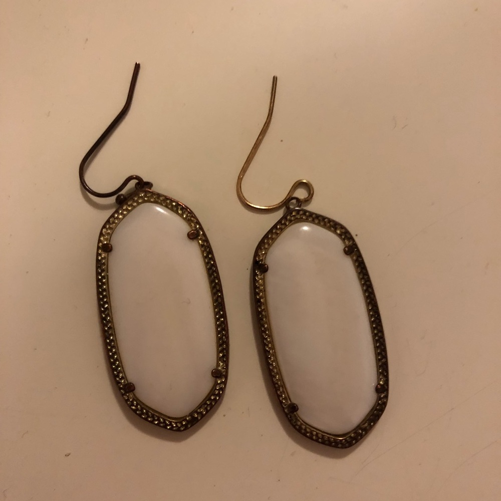 White Kendra Scott dangle earrings